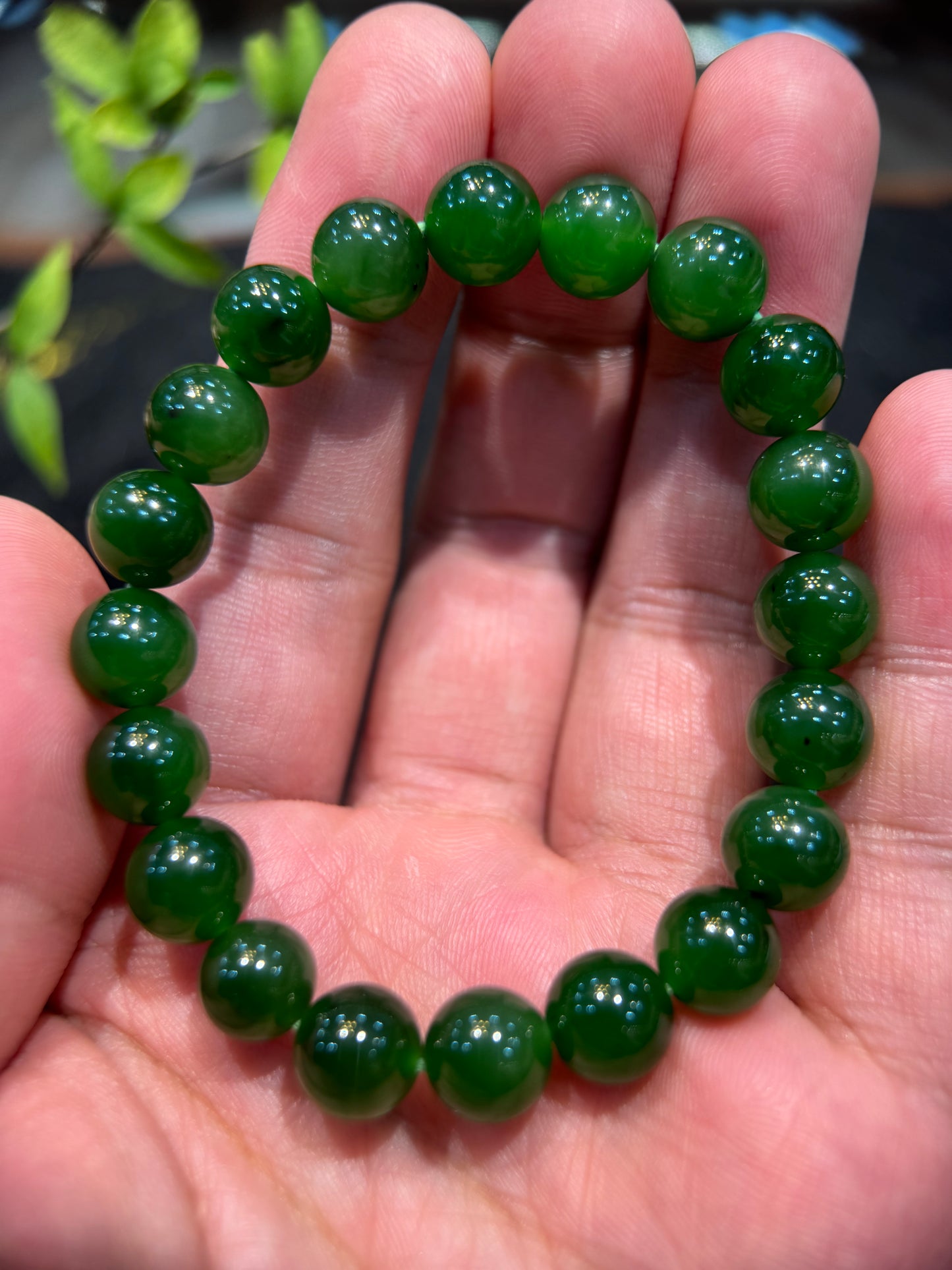 Green Nephrite (碧玉)Bracelet (B012)