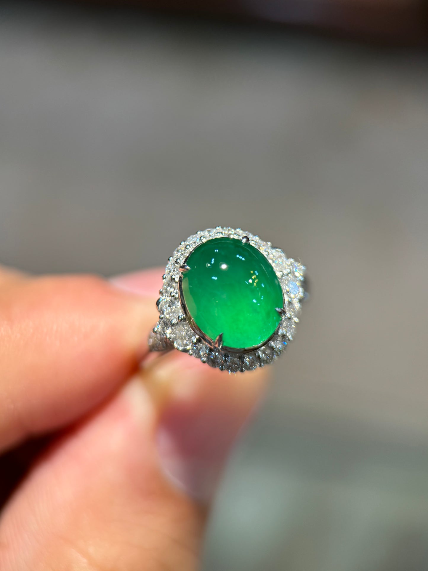 Icy Green Cabochon Ring (R136)