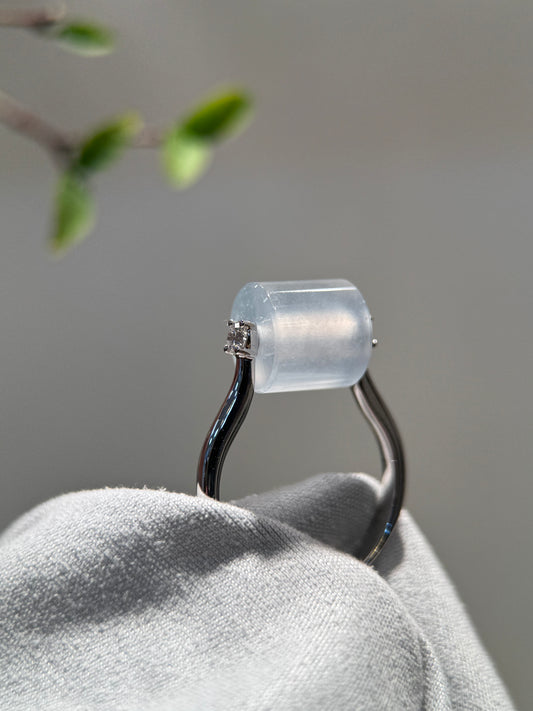 Icy Barrel Ring (R140)