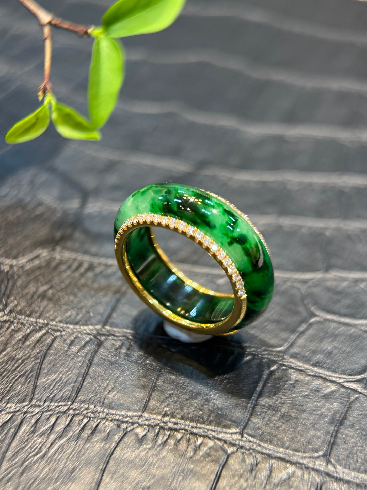 Dark Green Hololith Ring (R142)