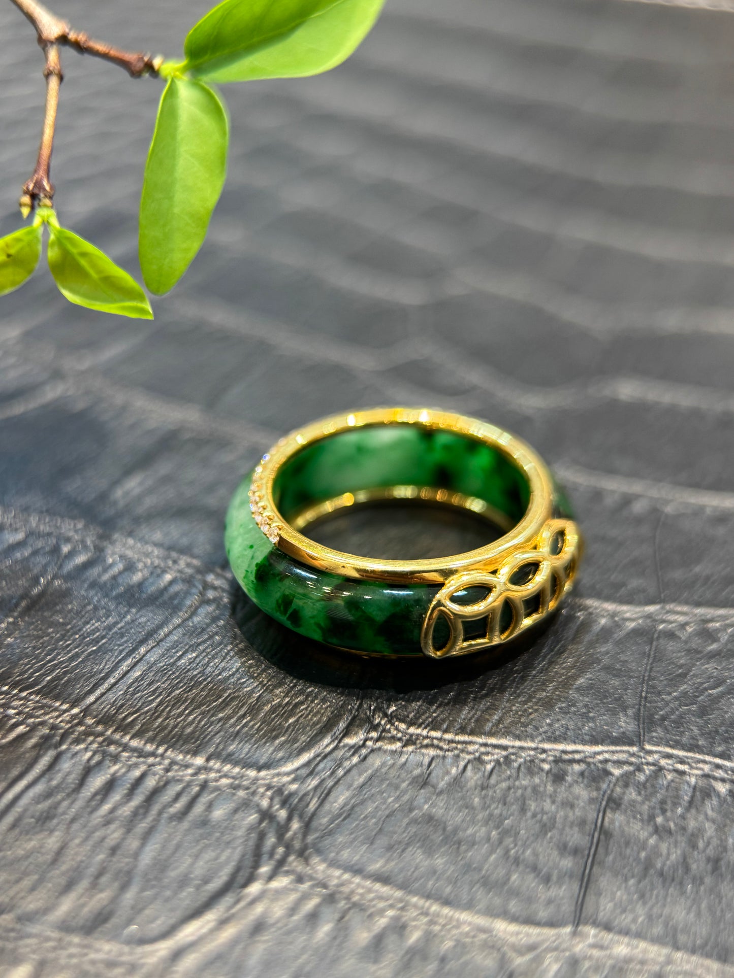 Dark Green Hololith Ring (R142)