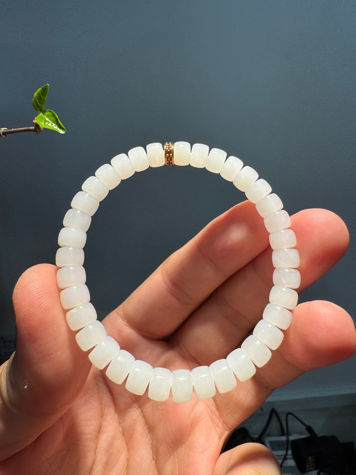 Mini Nephrite Barrel bracelet (B025)