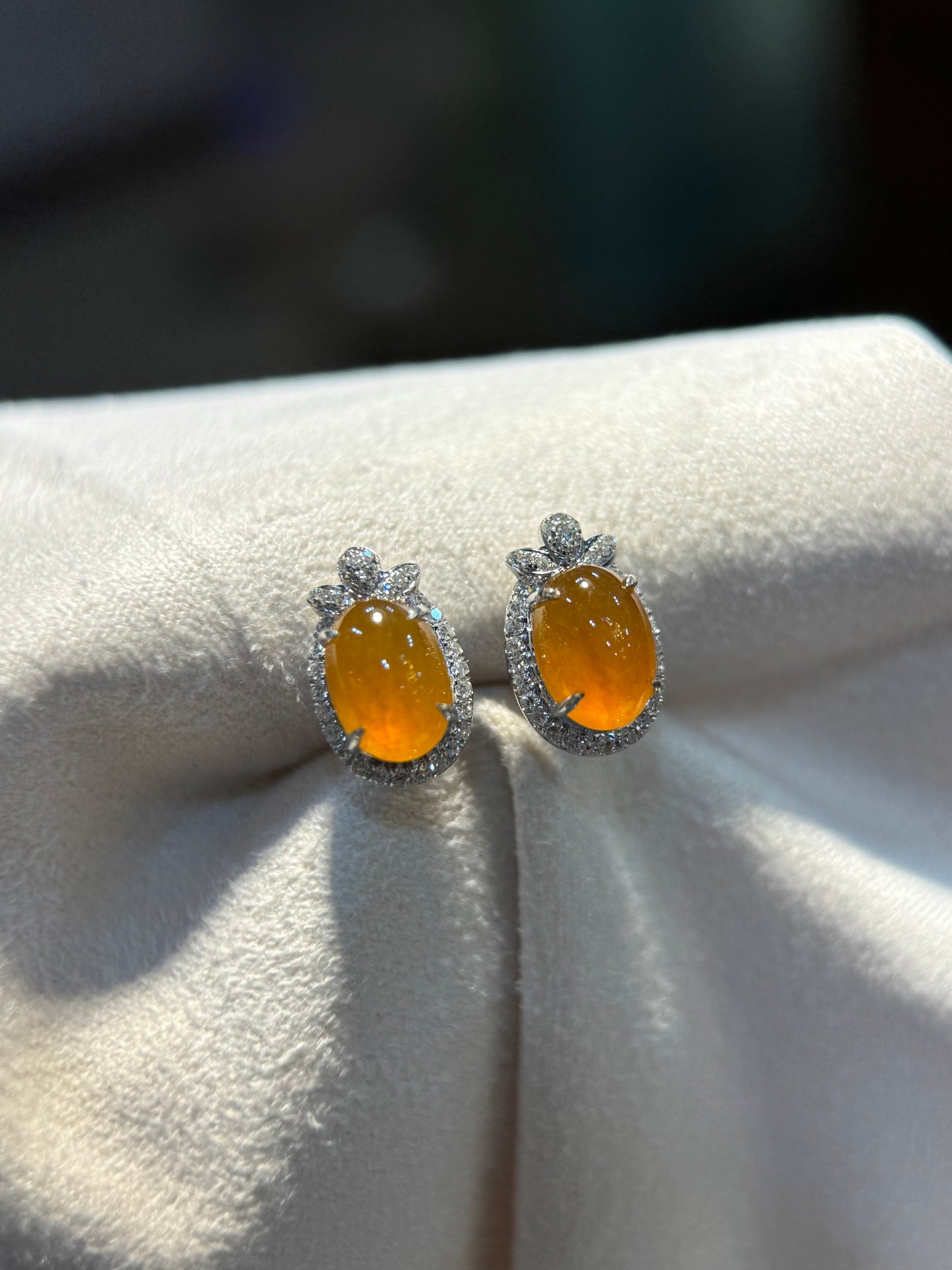 Icy Honey Cabochon Earring (E327)