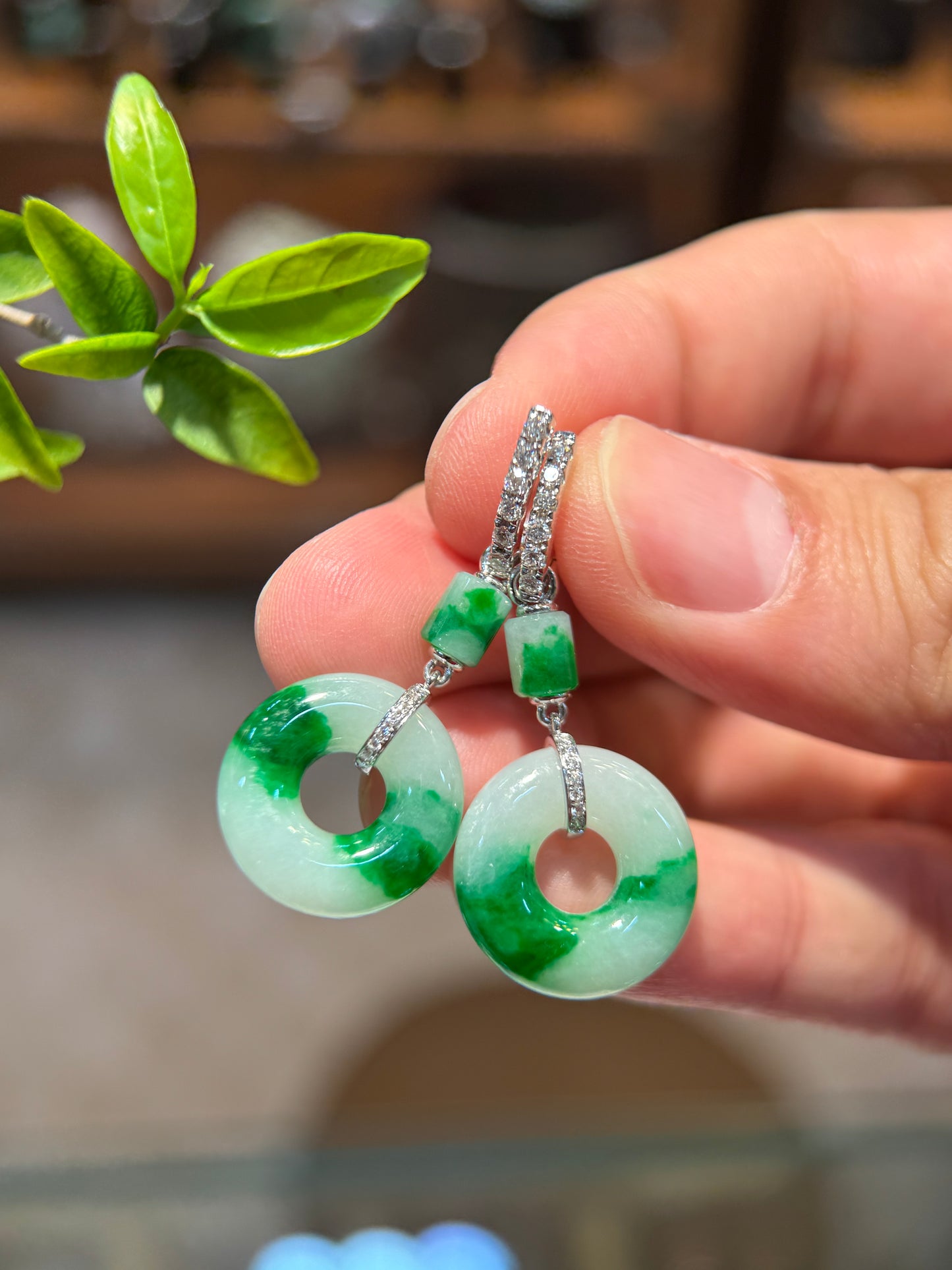 Green Donut Shape Earring (E330)