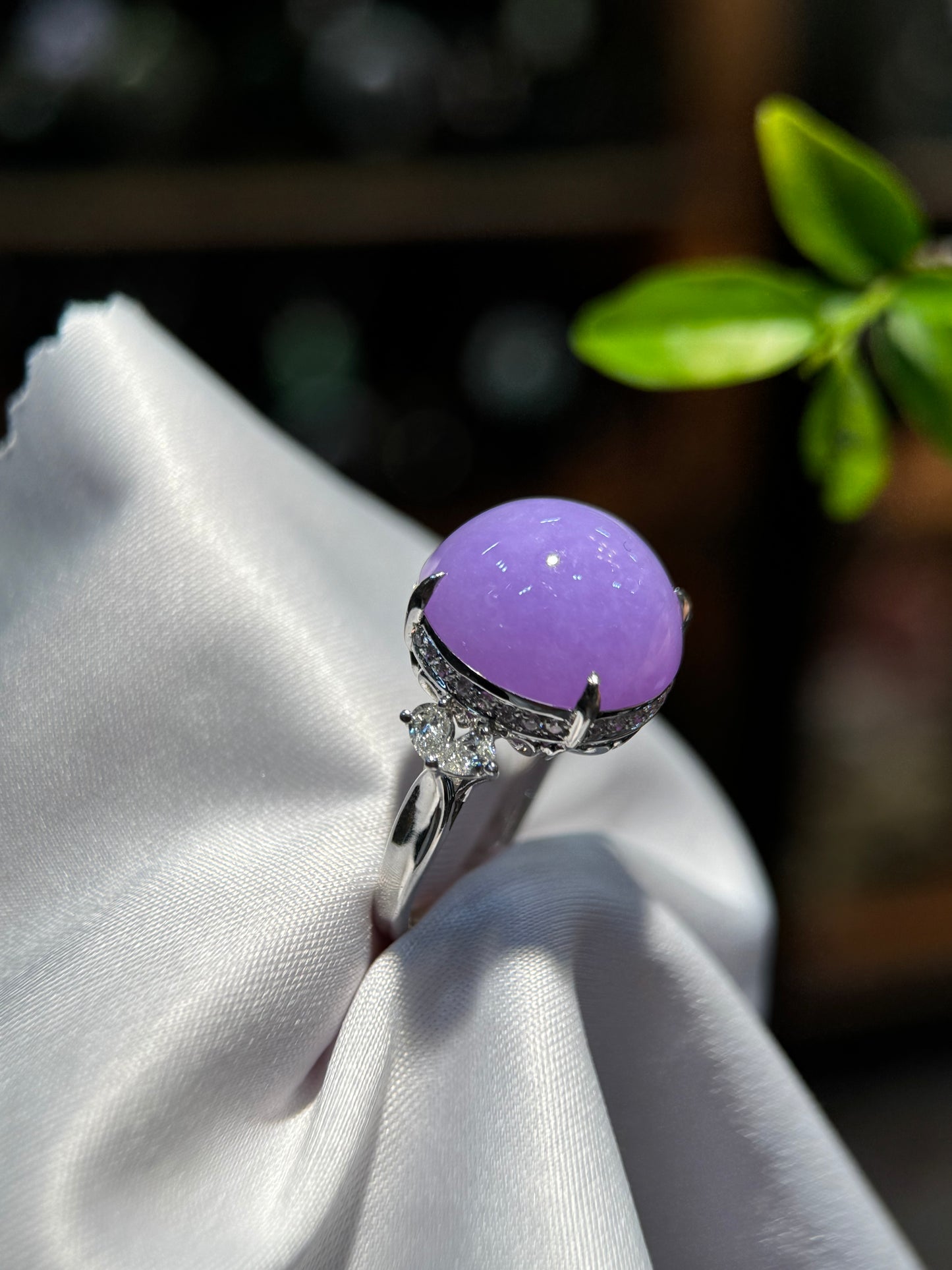 Lavender Cabochon Ring (R148)