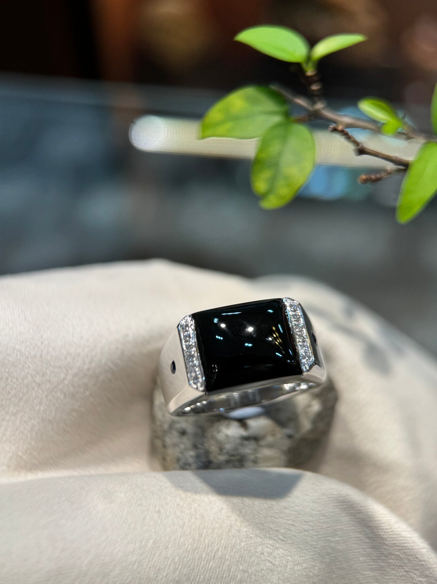 Omphacite Rectangular Jade Ring (R150)