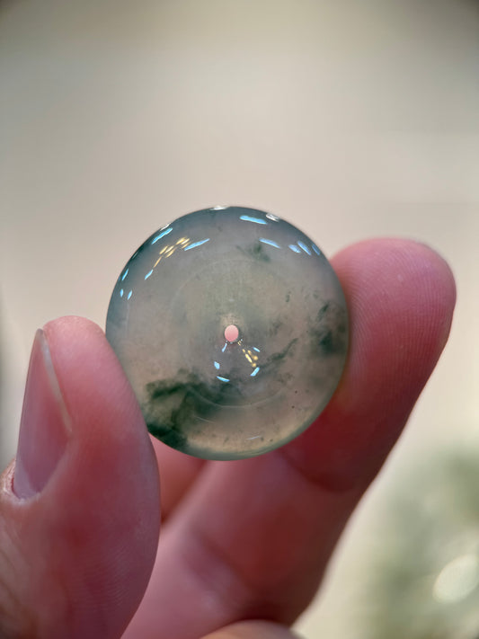 Icy Blueish Flower( 冰飘蓝花 )Safety Coin Pendant (P120)