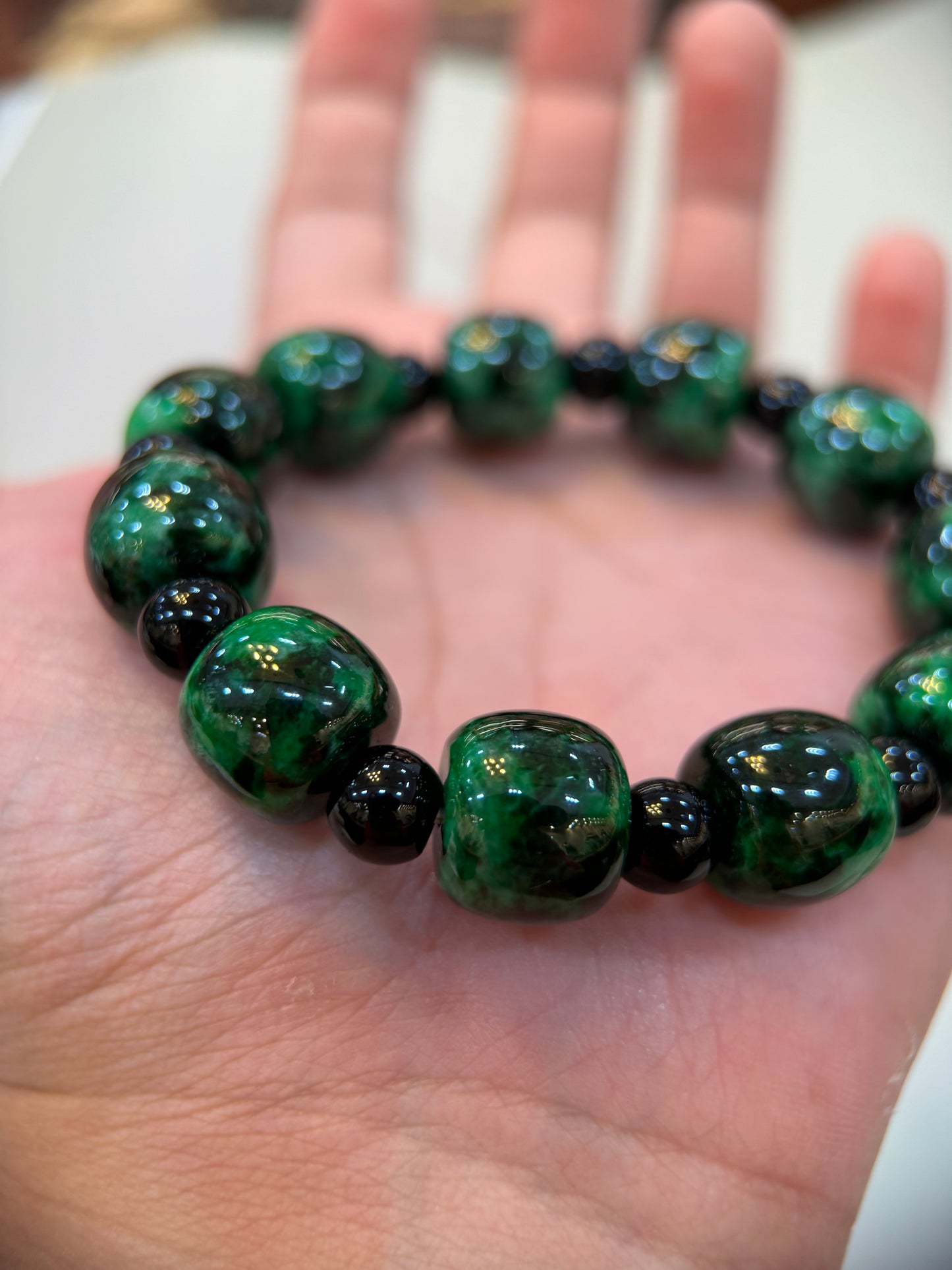 Dark Green Jade Bracelet (B004)