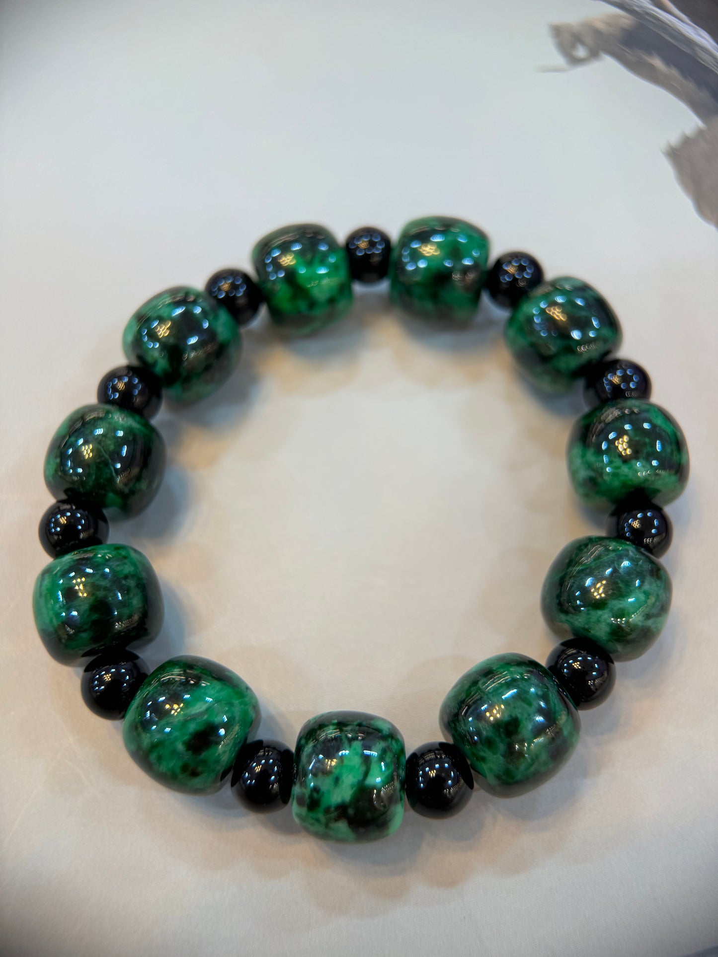Dark Green Jade Bracelet (B004)