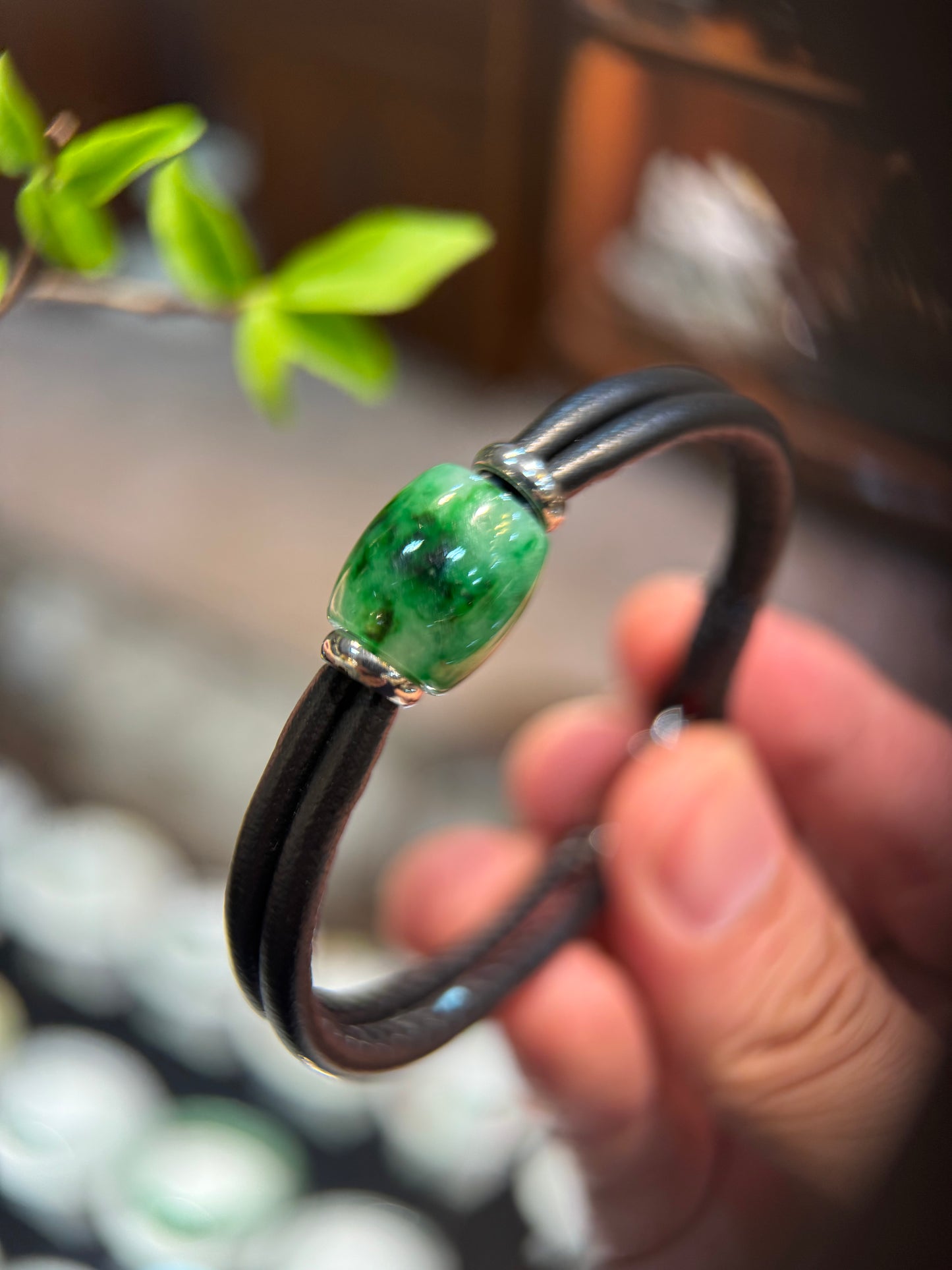 Green Jade Barrel (B019)