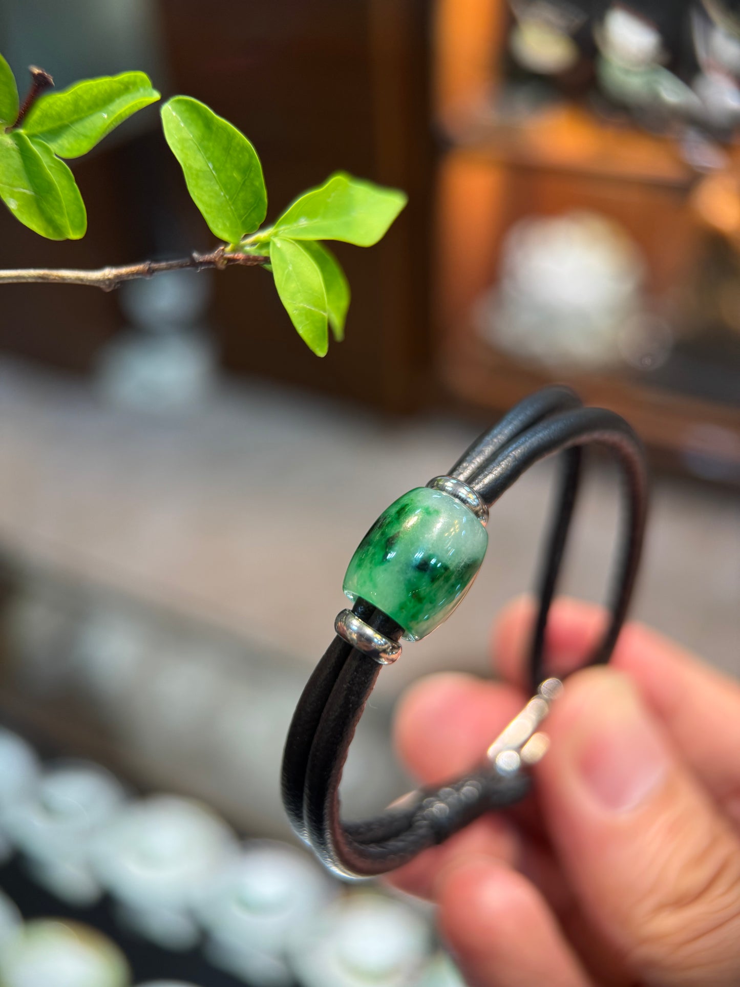 Green Jade Barrel (B019)