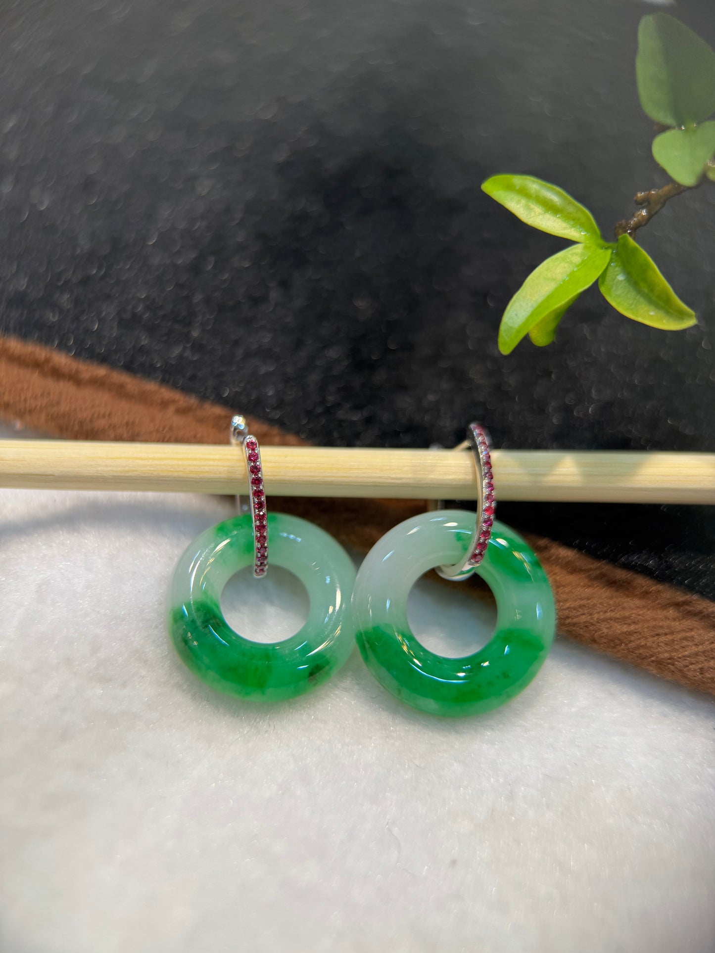 Green Donut Shape Earring (E343)