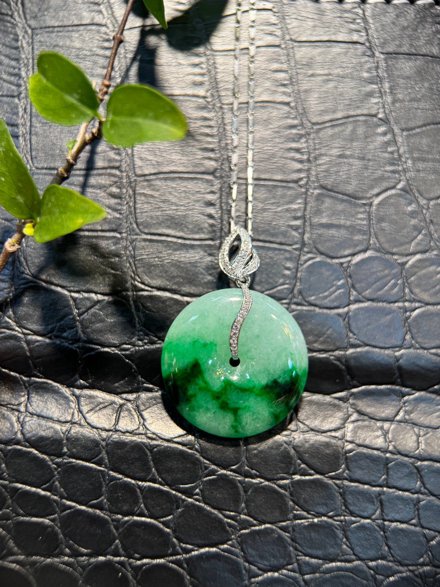 Green Safety Coin Pendant (P159)