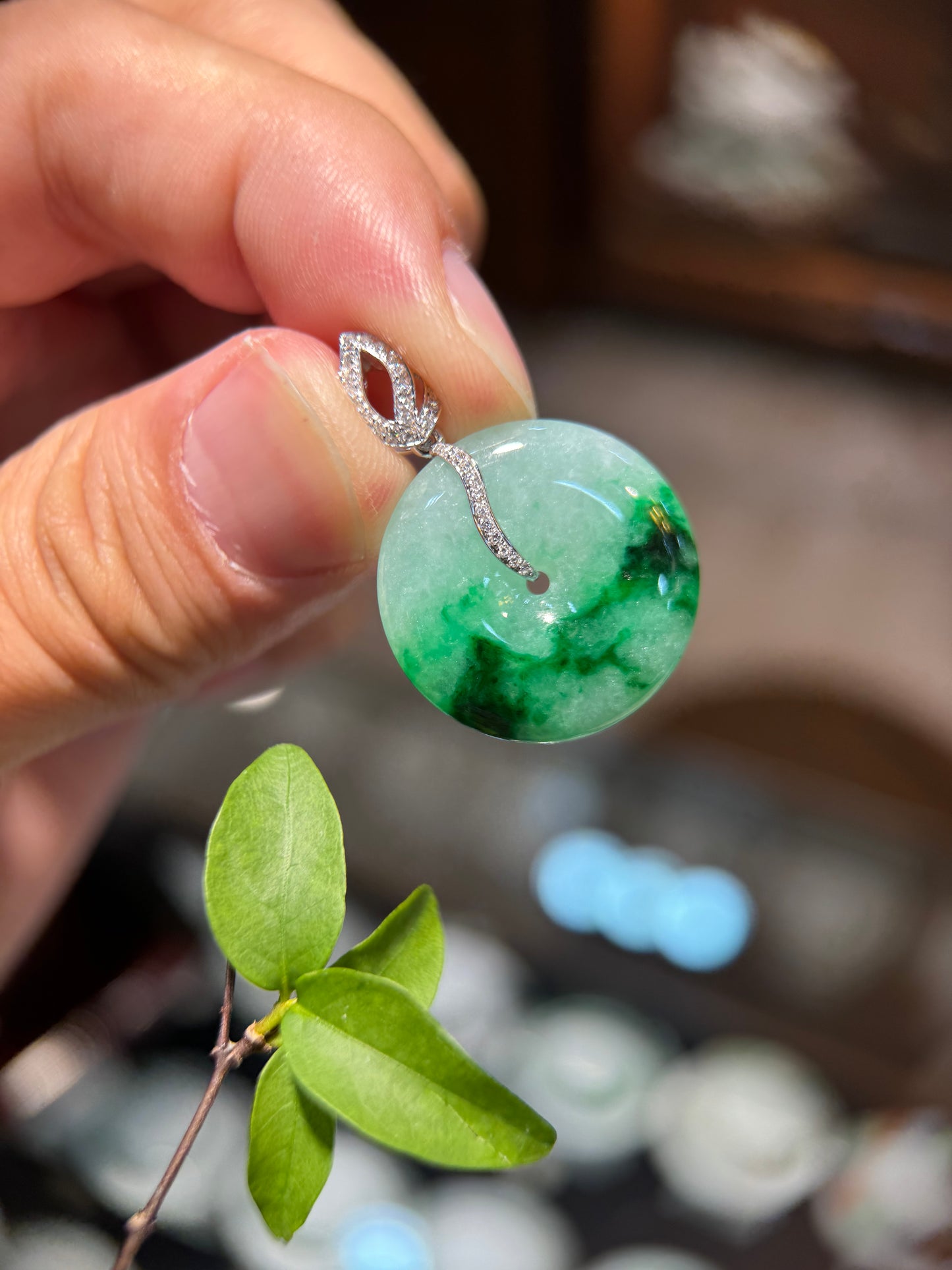 Green Safety Coin Pendant (P159)