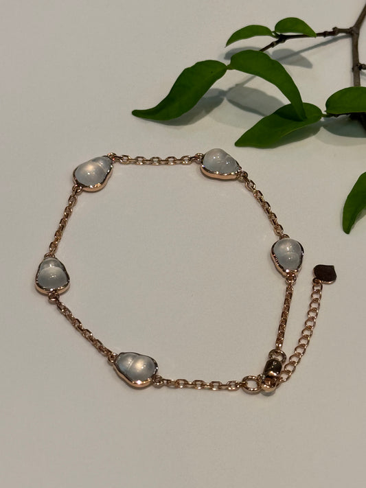 Icy Gourd (Hu Lu) Jade Bracelet (B006)