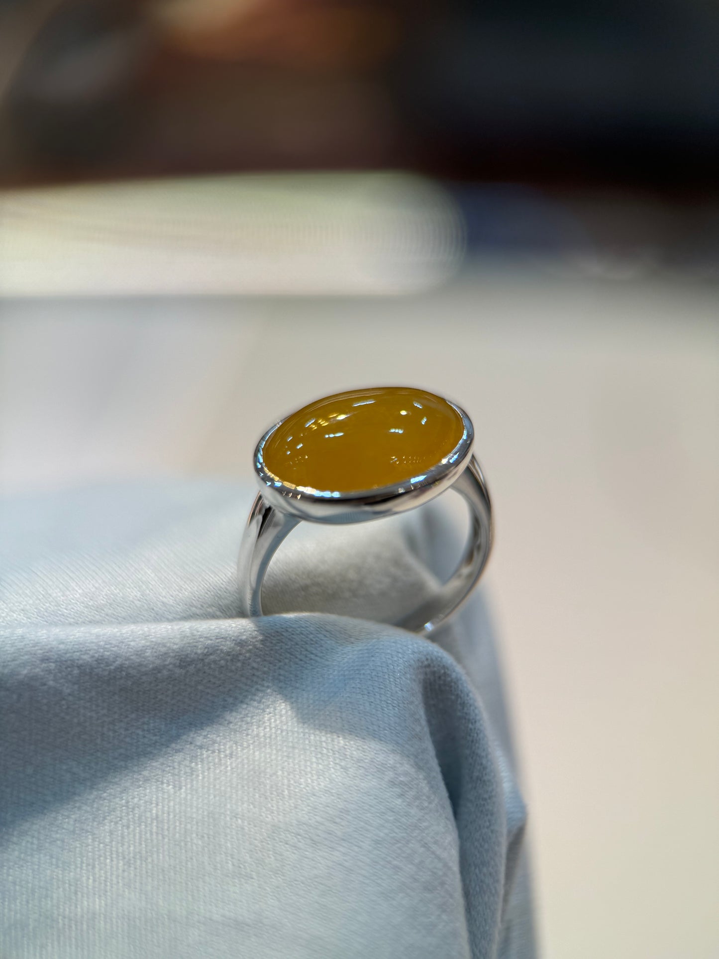 Honey Cabochon Jade Ring (R110)