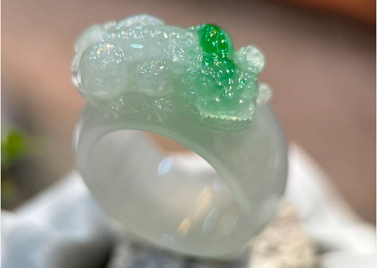 Unlock Prosperity and Elegance with the Pi Xiu Jade Ring (R107)