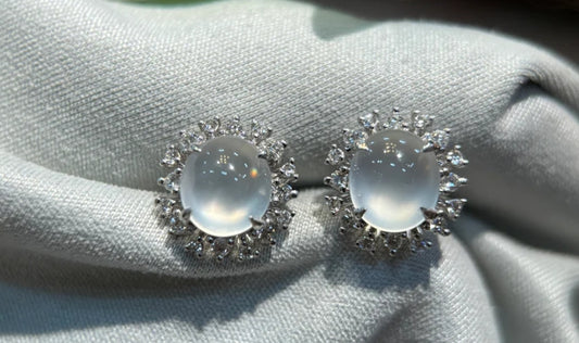 Glassy Cabochon Earring (E319) by Shuanghua: A Timeless Elegance