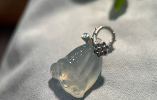 The Icy Lotus Pod Pendant: A Masterpiece of Nature and Craftsmanship