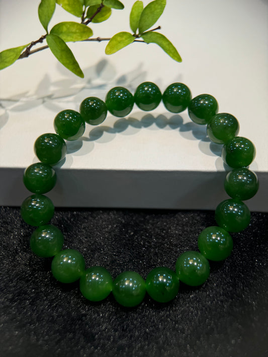 Green Nephrite (碧玉)Bracelet (B012)