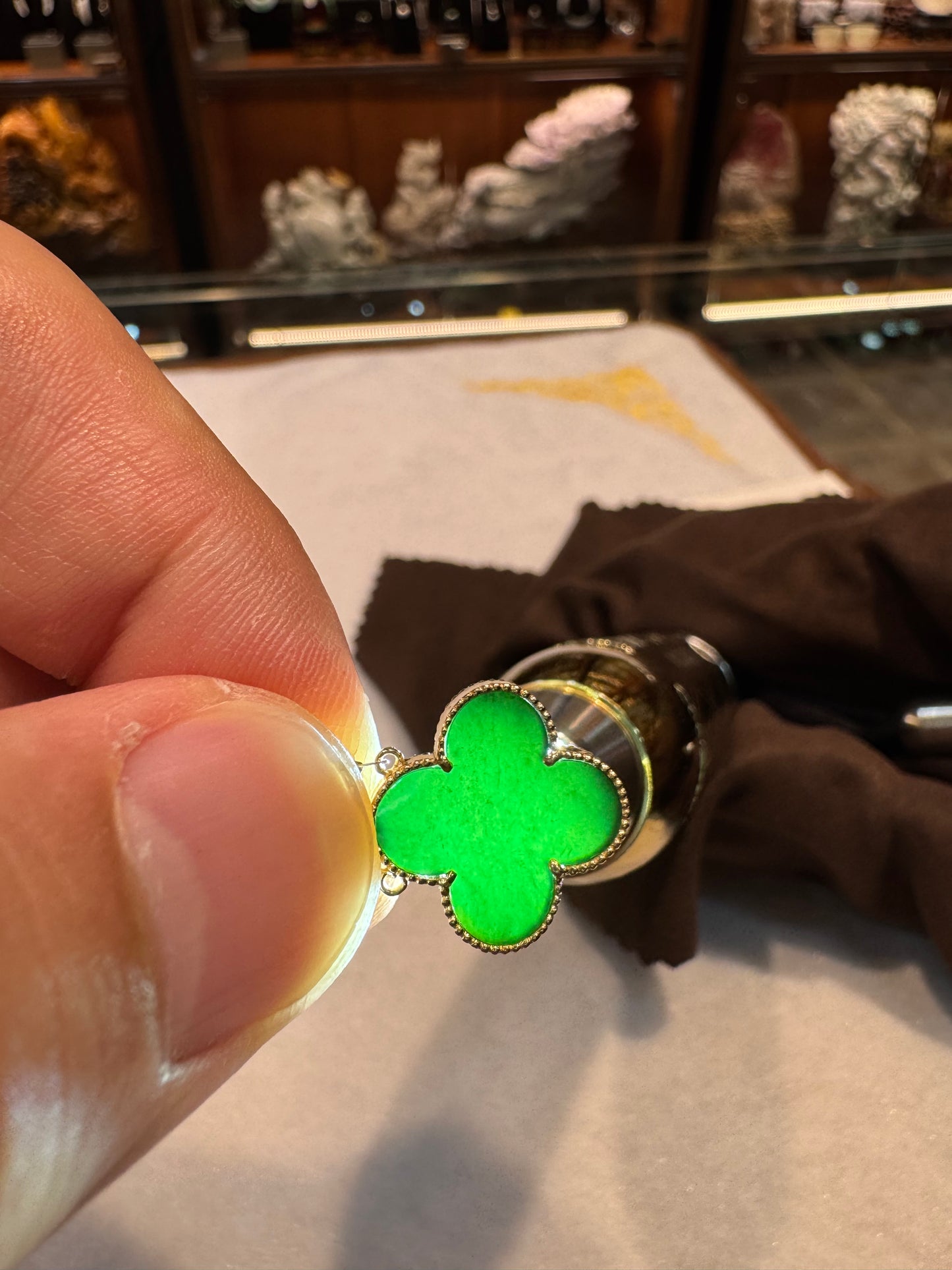 Omphacite Clover Leaf Necklace (P165)