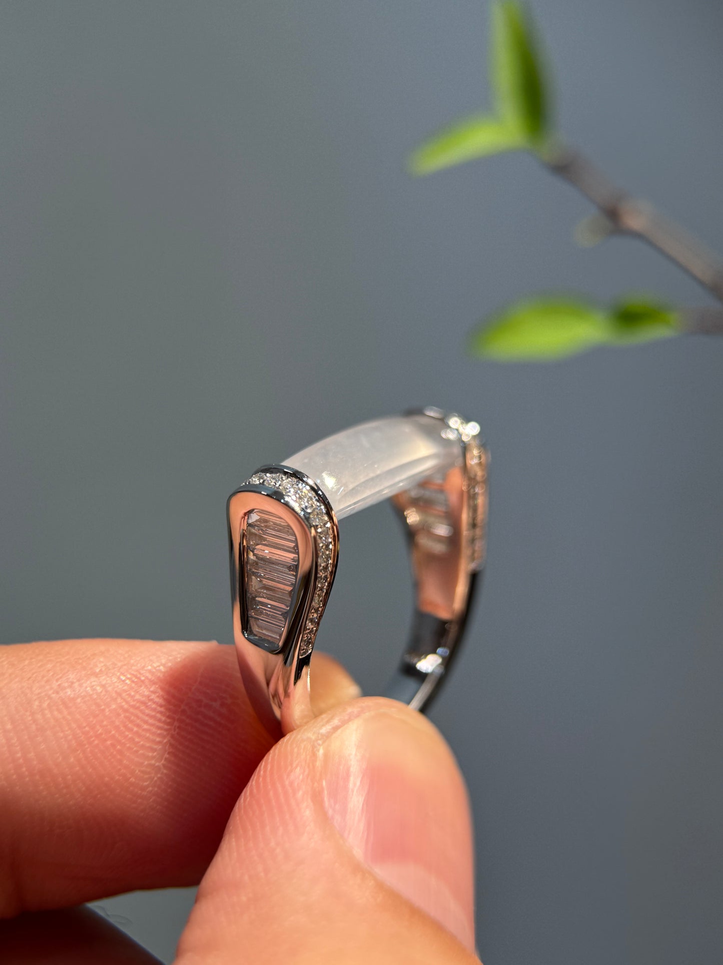 Icy Saddle Ring (R144)