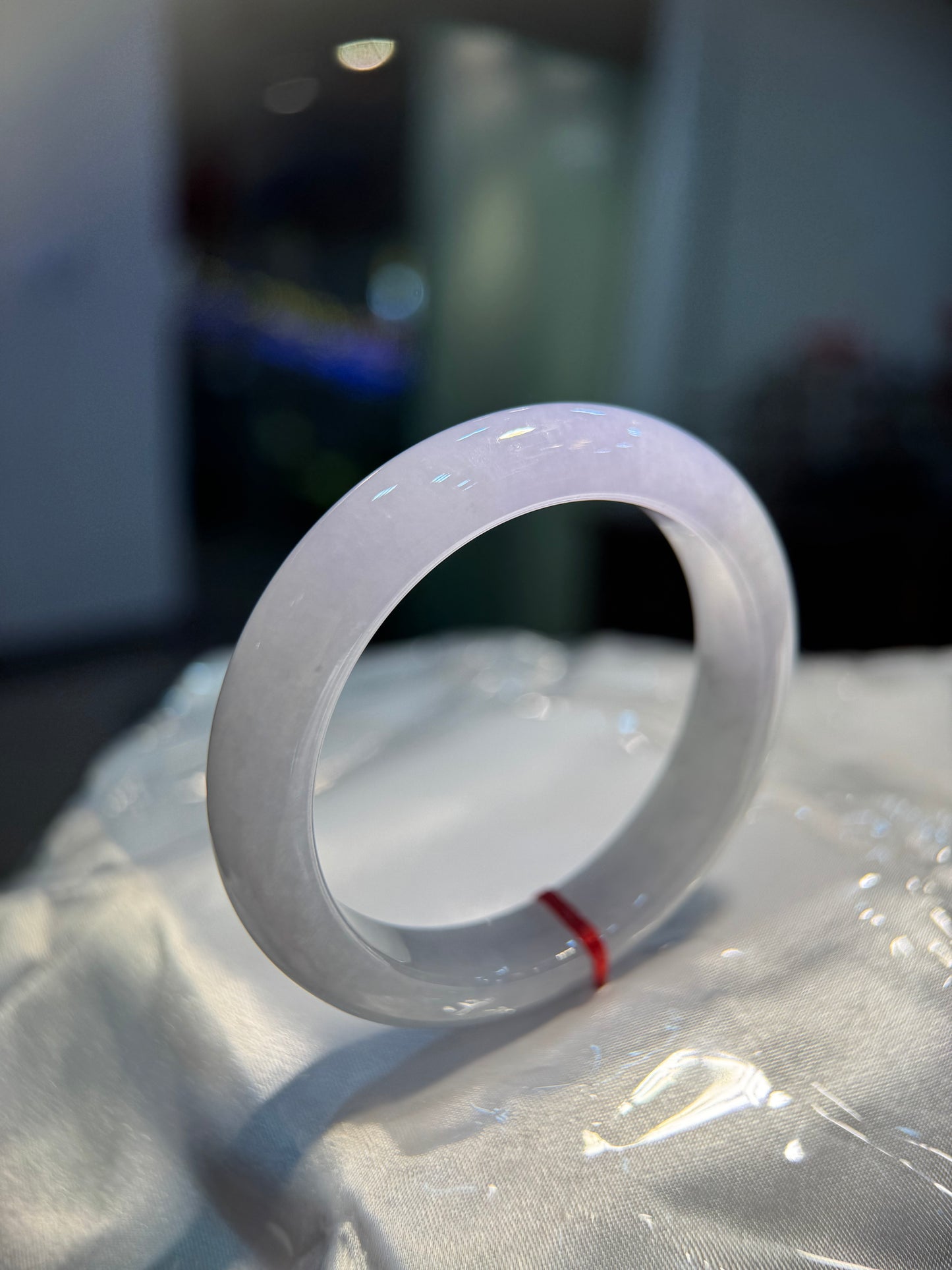 Lavender Jade Bangle (B023)