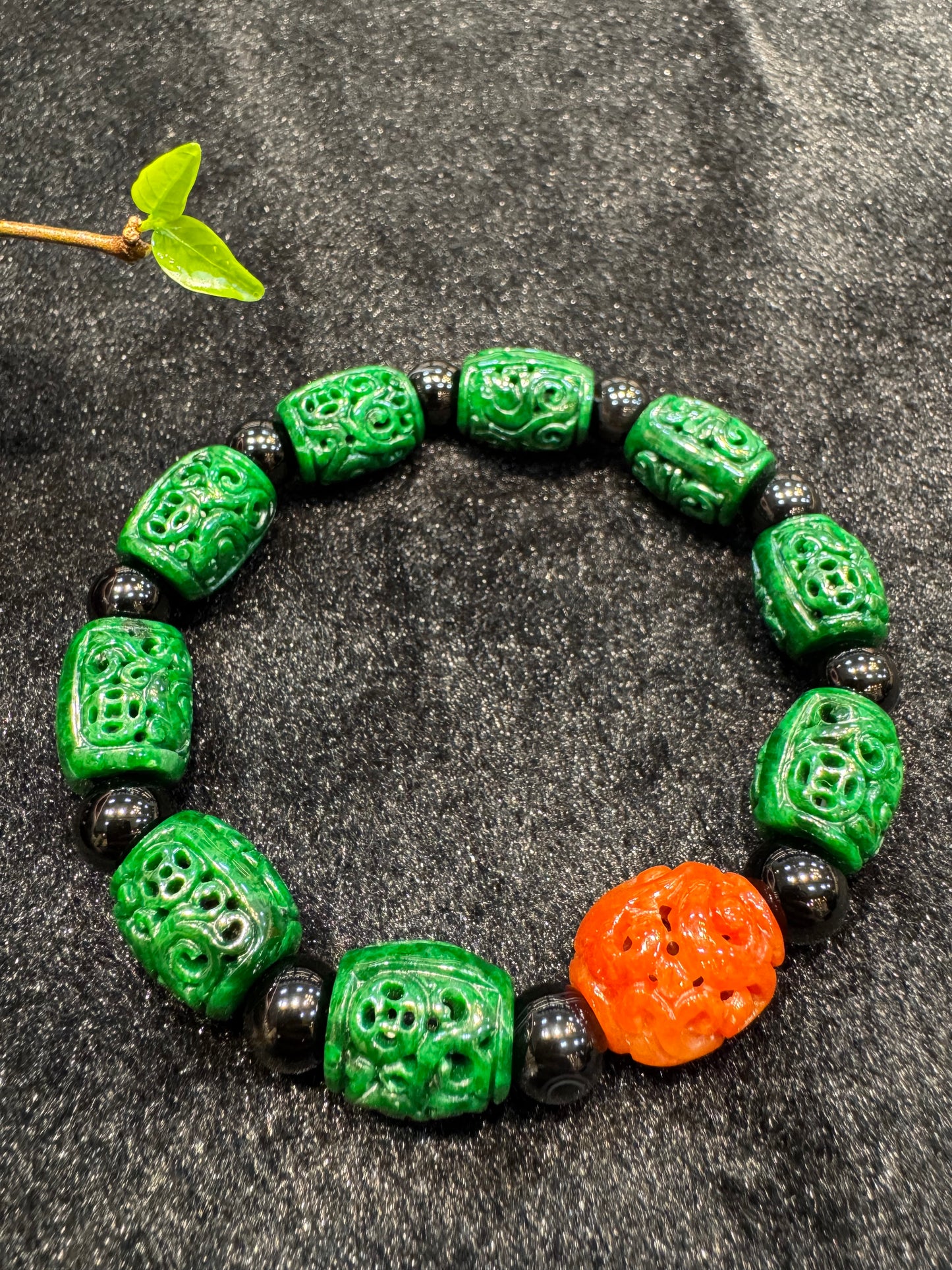 Green Barrel Bracelet (B024)