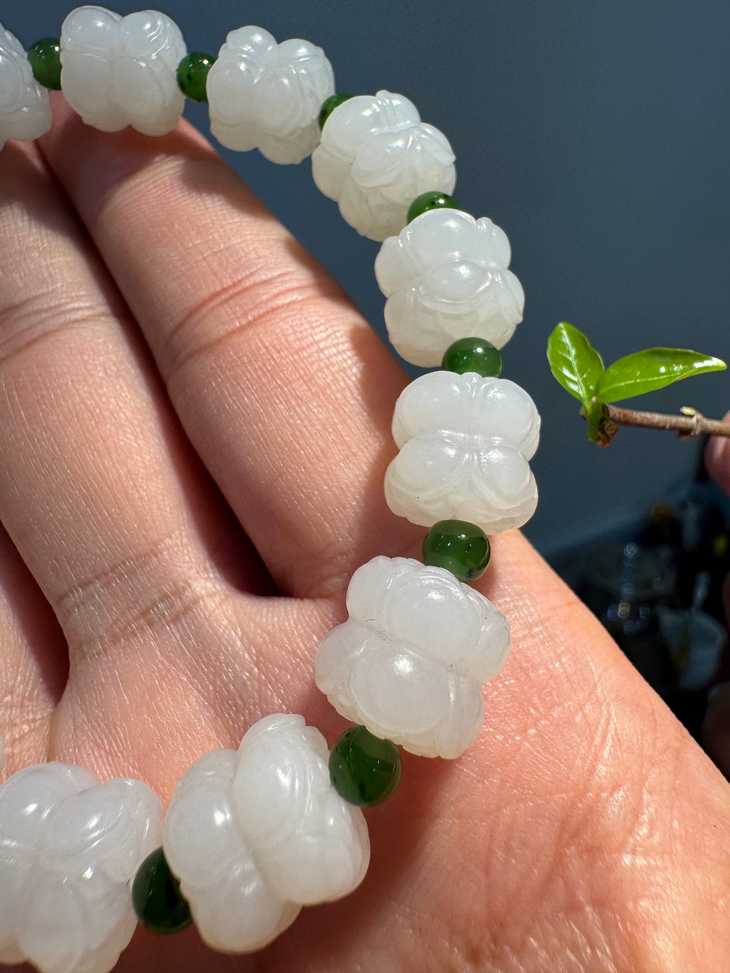 Nephrite Lotus Bracelet (B026)