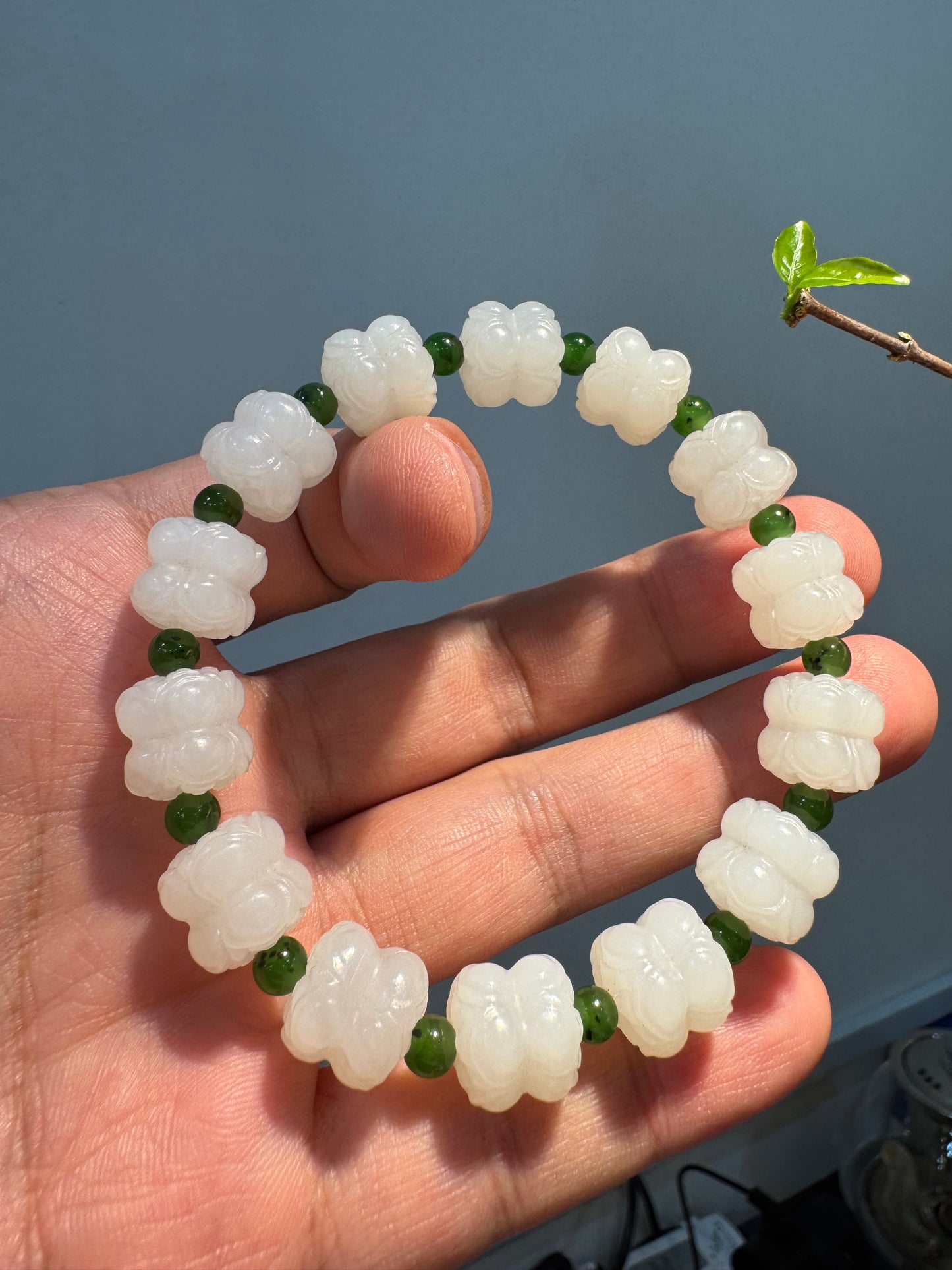 Nephrite Lotus Bracelet (B026)