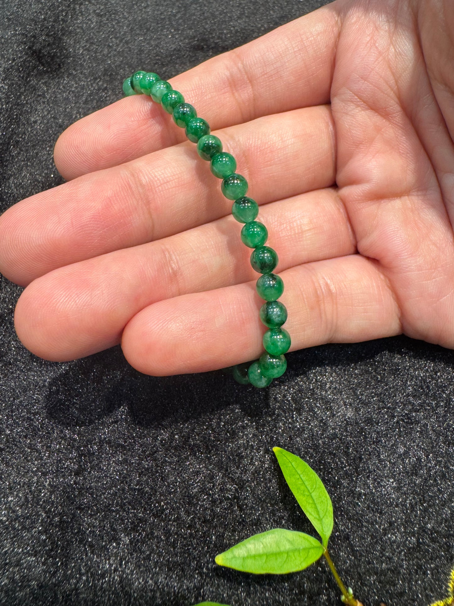 Green Beads Bracelet (B027)