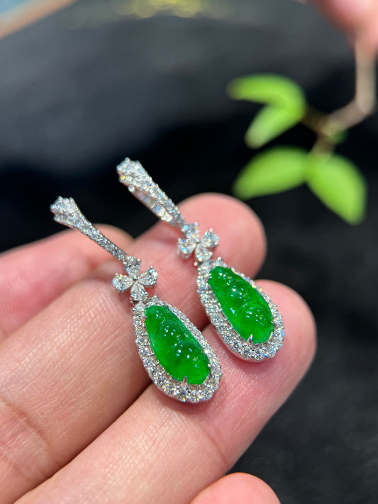 Vivid Green Pea Pod Earring (E345)