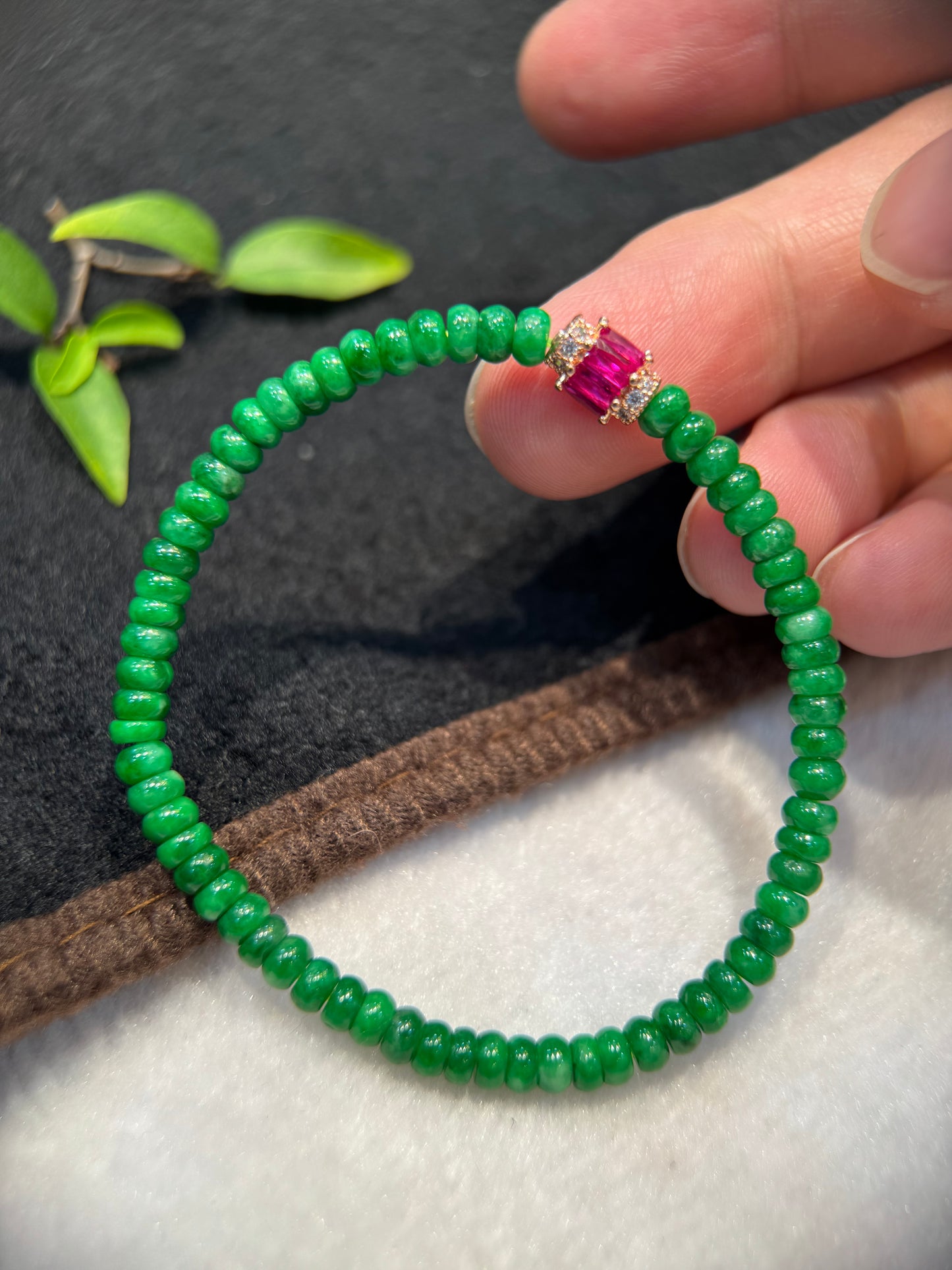 Green Abacus Beads Bracelet (B014)