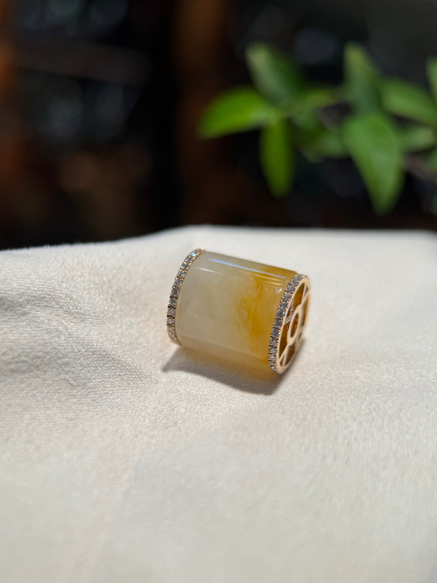 Honey Barrel Pendant (P150)
