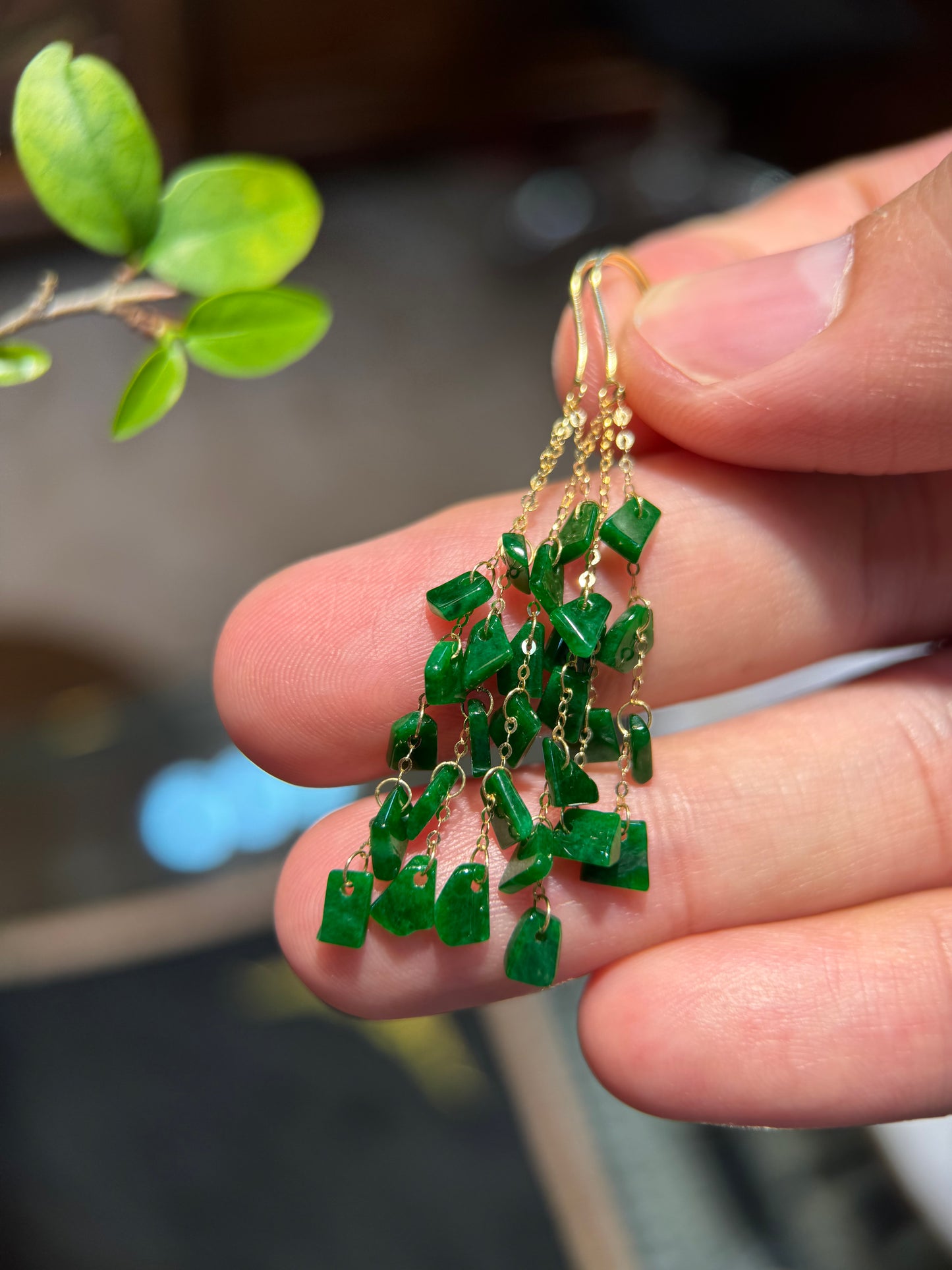 Irregular Shape Green Earring (E333)