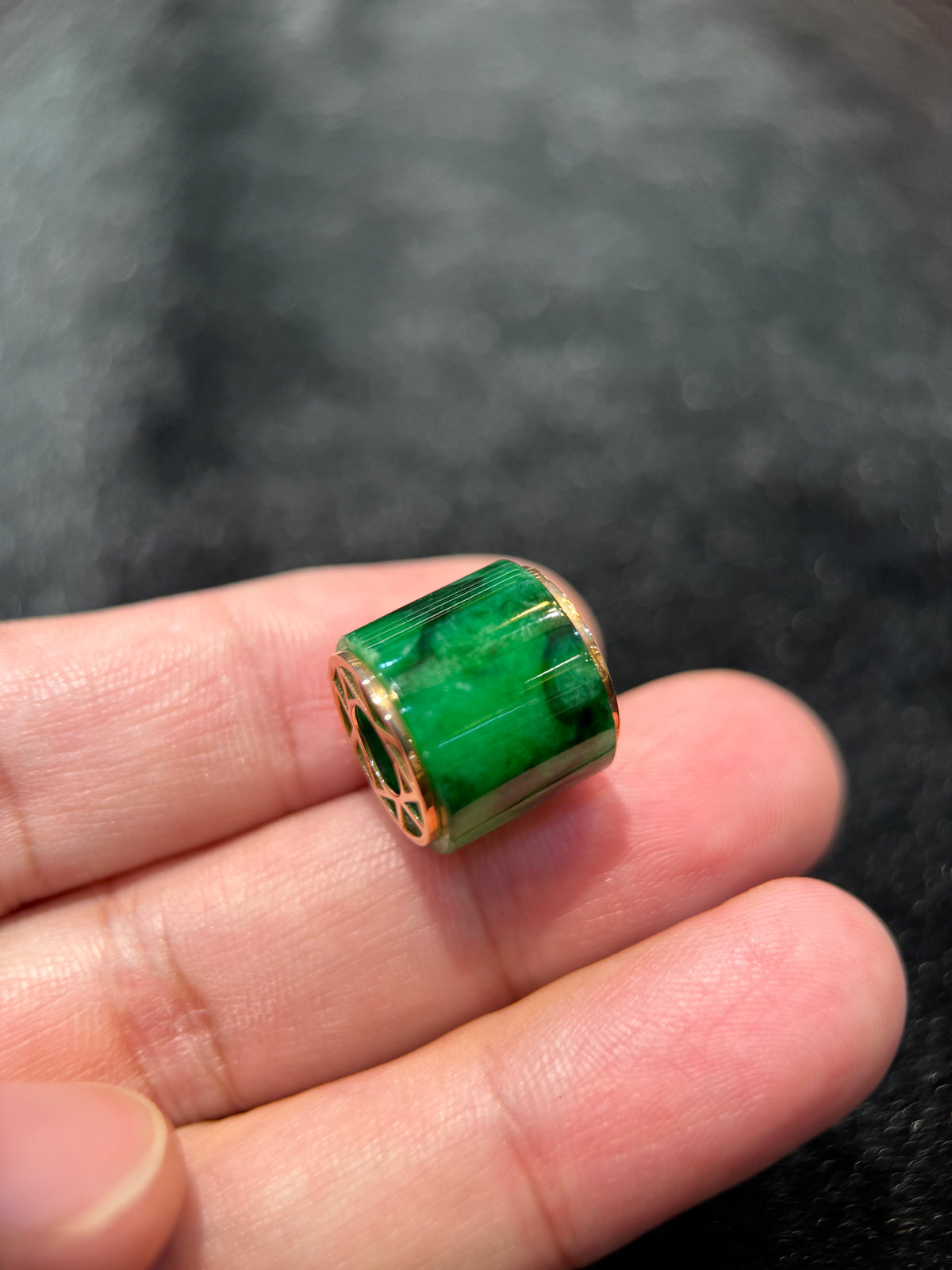 Intense Green Jade Barrel (P166)