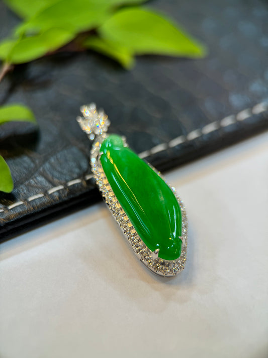 Green Melon (福瓜) Pendant (P129)