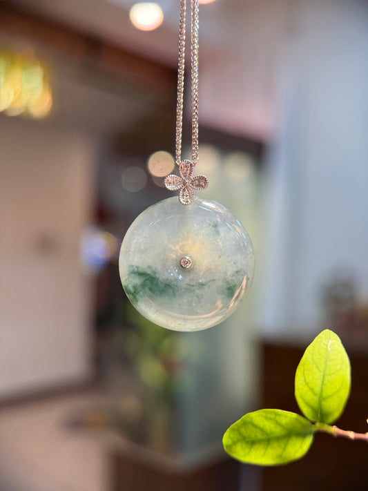 Icy Blueish Flower（ 冰飘蓝花 ）Safety Coin Pendant (P120)