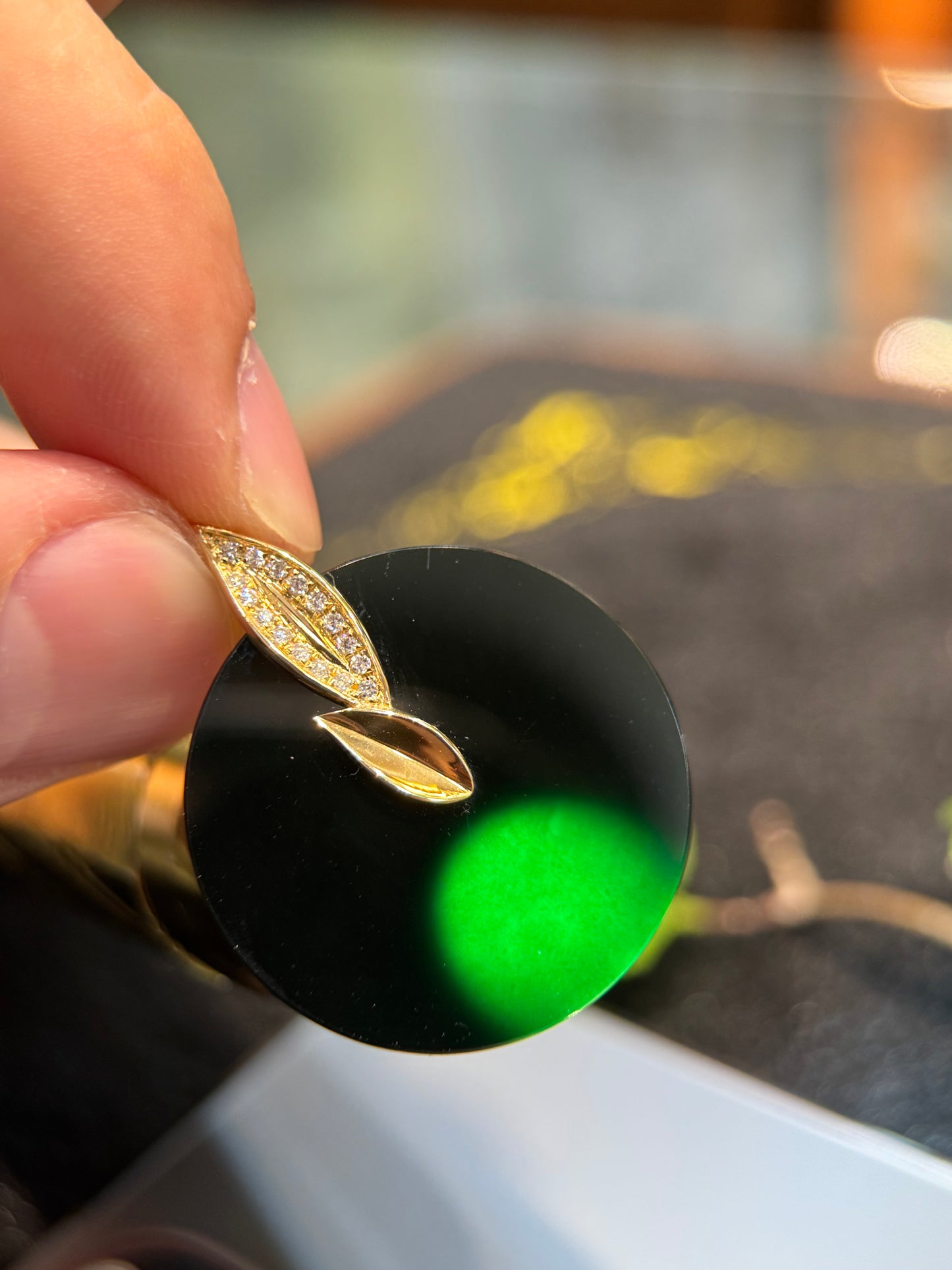 Omphacite Safety Coin Pendant (P161)